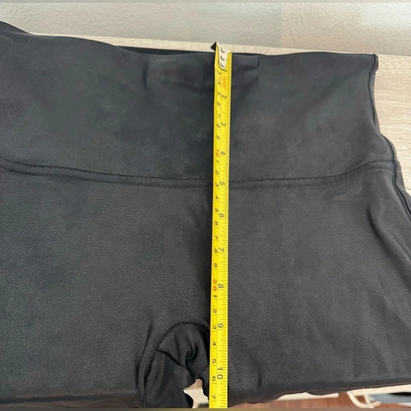 SPANX FAUX LEATHER LEGGINGS Black Ankle Length Size Large Power Waistband - Picture 7 of 10